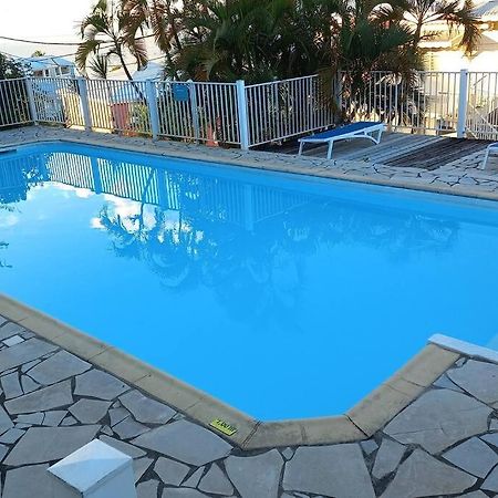 Appartement Avec Piscine Proche De La Mer Les Trois-Ilets Dış mekan fotoğraf